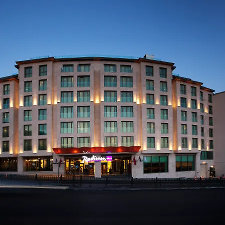 Hotel Radisson Blu Pera Estambul
