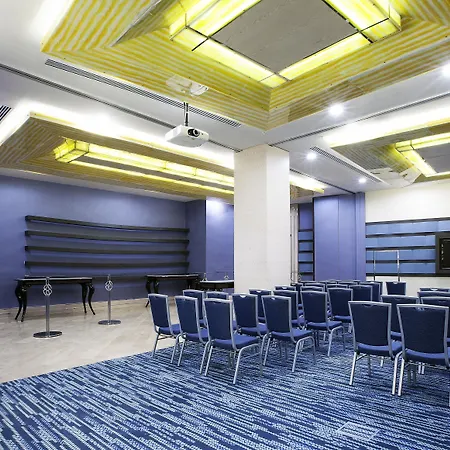 Hotel Radisson Blu Pera 5*