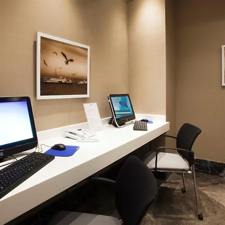 Radisson Blu Pera Hotel 5*