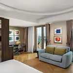 Otel Radisson Blu Pera İstanbul
