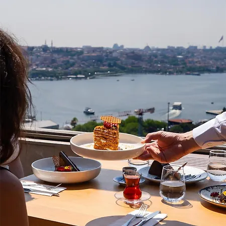 Radisson Blu Pera Hotel Istanbul