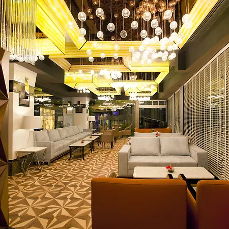 Radisson Blu Pera 5*