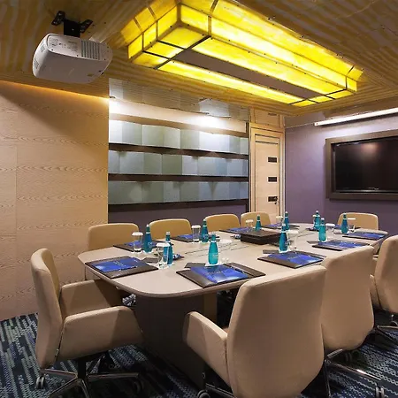 Hotel Radisson Blu Pera 5*