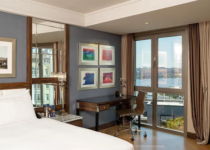 Hotel Radisson Blu Pera