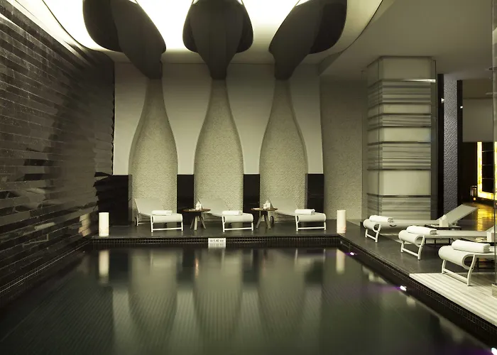 Hotel Radisson Blu Pera 5*