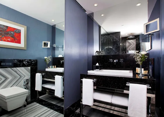 Radisson Blu Pera Hotel 5*