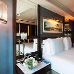 Radisson Blu Pera Hotel 5*