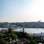 Hotel Radisson Blu Pera 5*